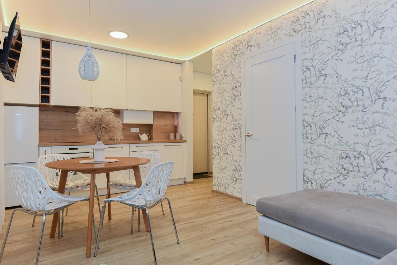 Sea Apartment พาลังกา ภายนอก รูปภาพ